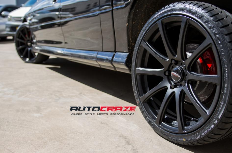 HOLDEN-CREWMAN-CARBINE-SATIN-BLACK